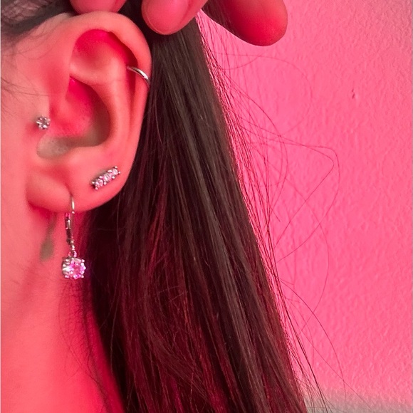 PLAYBOY Tragus Piercing x2 - Picture 6 of 6
